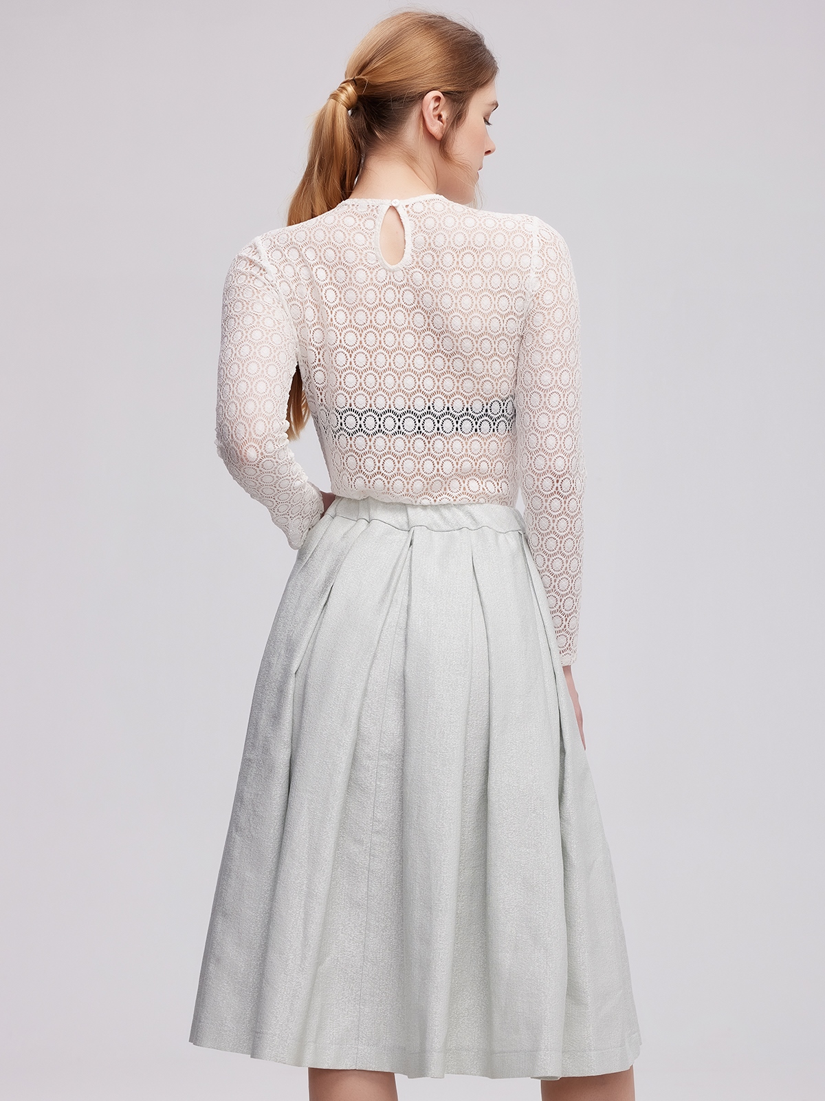 Dirndl in Grün – Eleganz und Tradition vereint