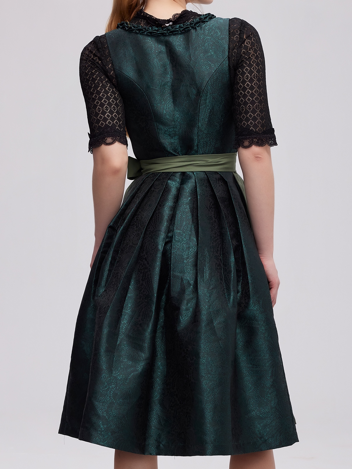 Dirndl in Grün – Greenja-Mode mit Tradition