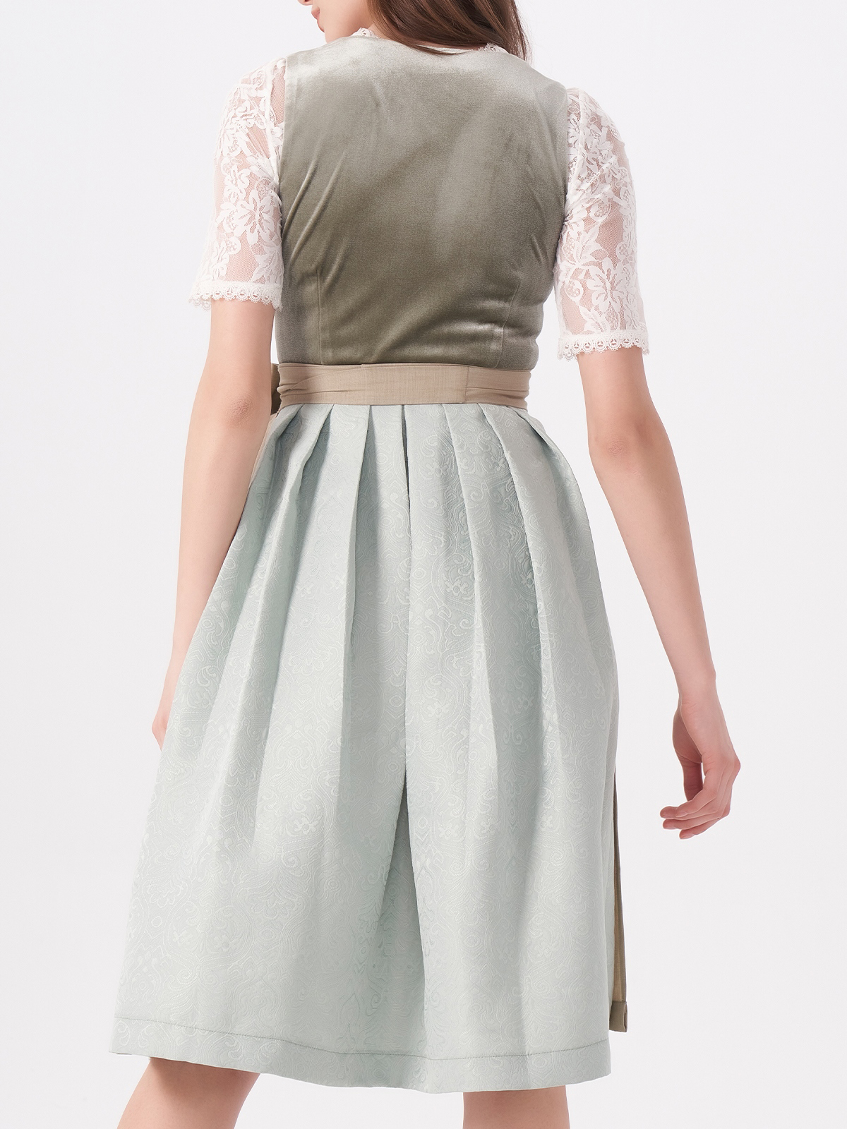 Grünes Dirndl Damen – zeitlos und stilvoll