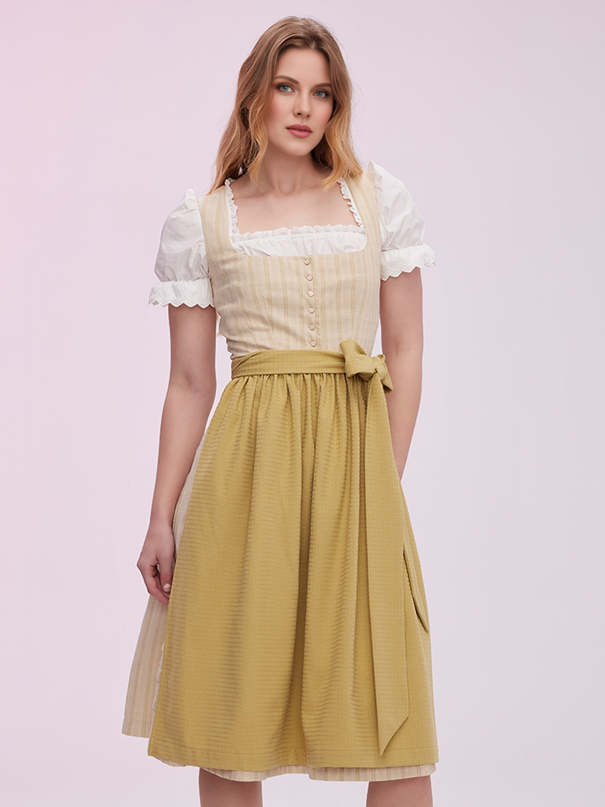 Ehreer Dirndl in Aktion
