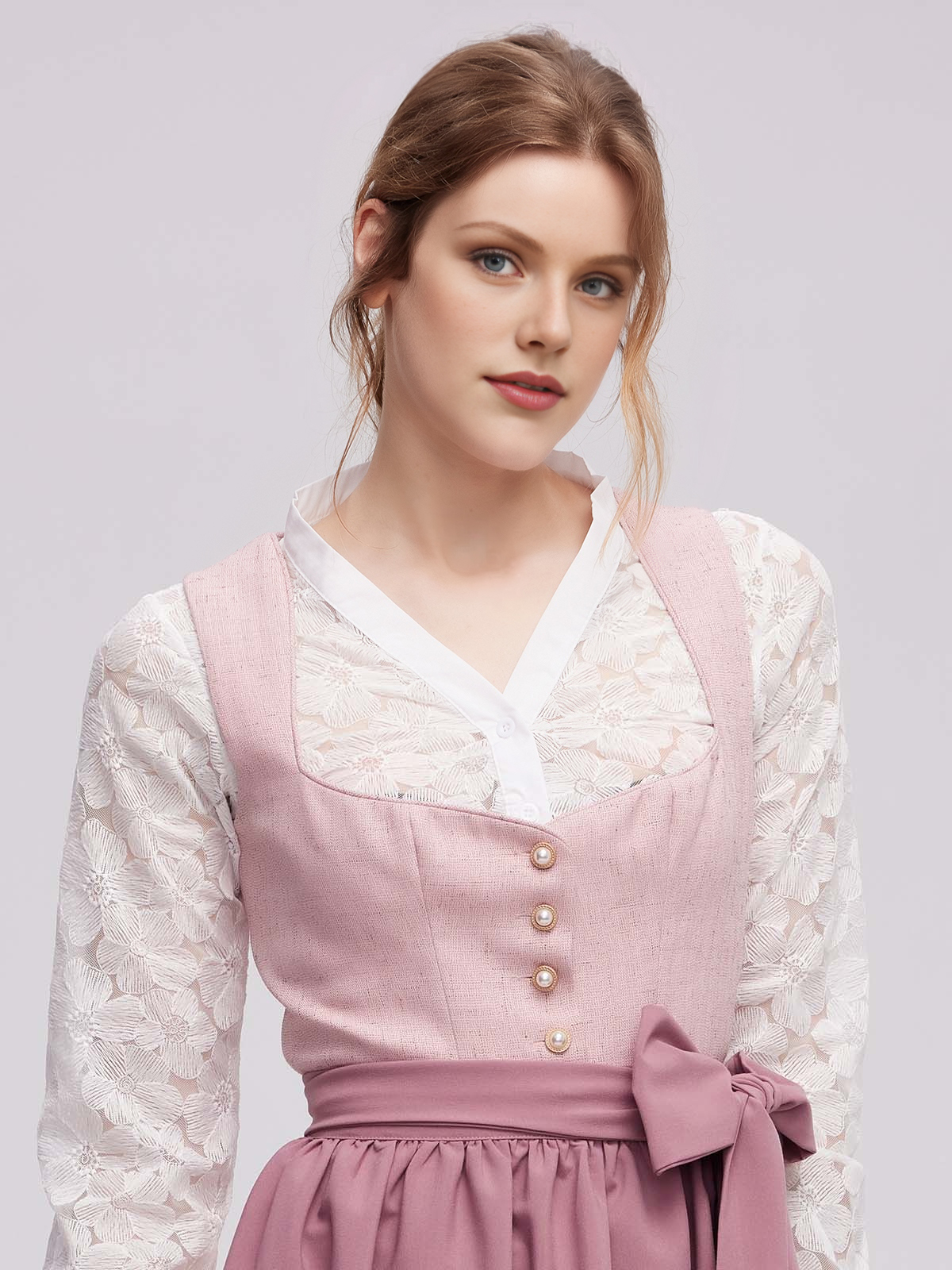 Elegantes Dinrdl in Rosa